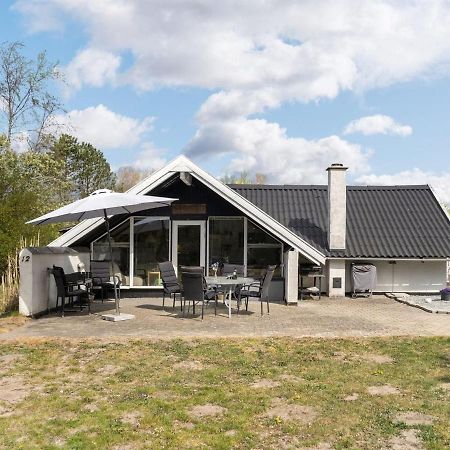 Holiday Home Arnfin - 160M From The Sea In Lolland- Falster And Mon By Interhome Rødby Exteriör bild